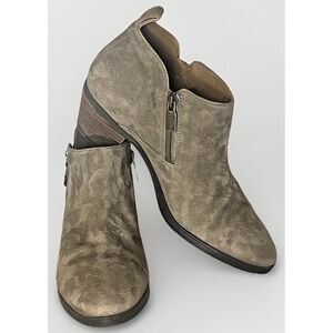 Vionic Women's Cecily Waterproof Leather Ankle Boots Heels Size 8